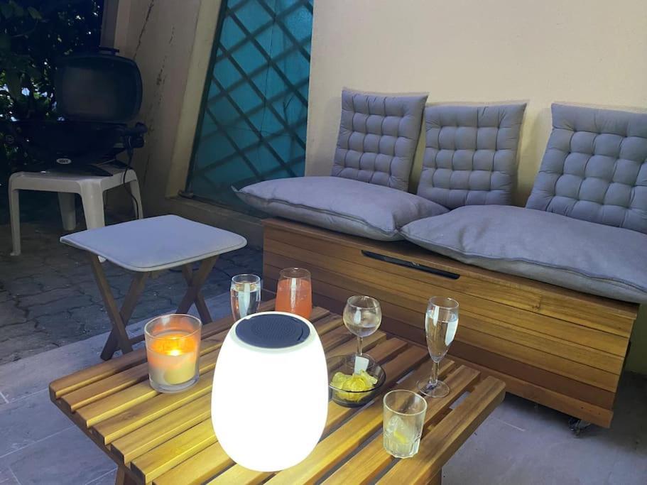 Studio Eleverca 3*- Rez De Jardin Terrasse - Axelle Loc'Appart Mandelieu Exteriér fotografie